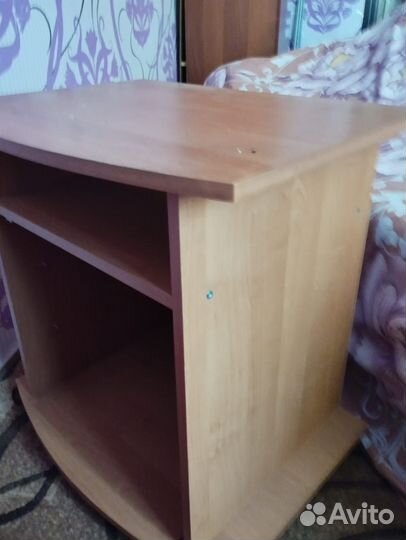 Тумба под телевизор