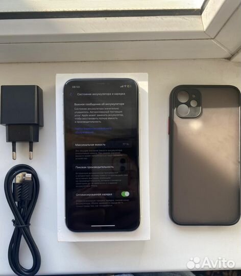 iPhone 11, 64 ГБ