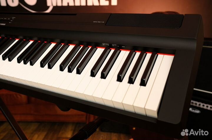 Цифровое пианино Yamaha P125 (Комплект)
