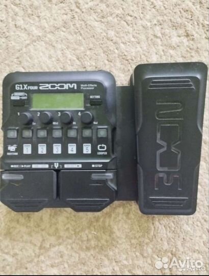 Zoom g1x four, Zoom B1Xon