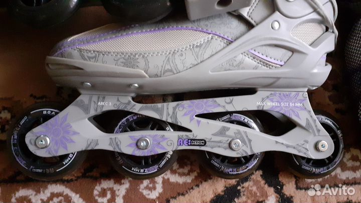Роликовые коньки женские и защита