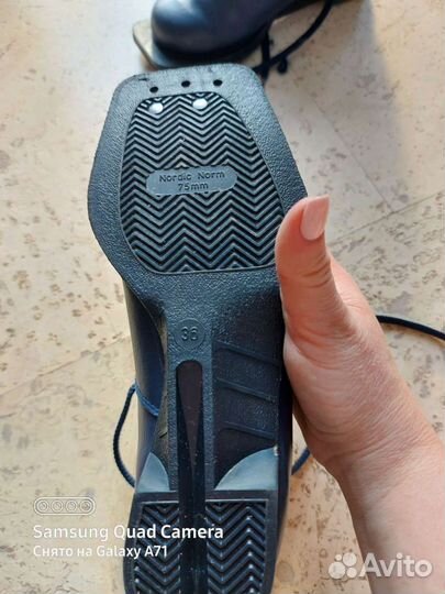 Лыжные ботинки 36 размер