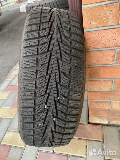 Hankook Winter I'Cept X RW10 225/55 R19 99