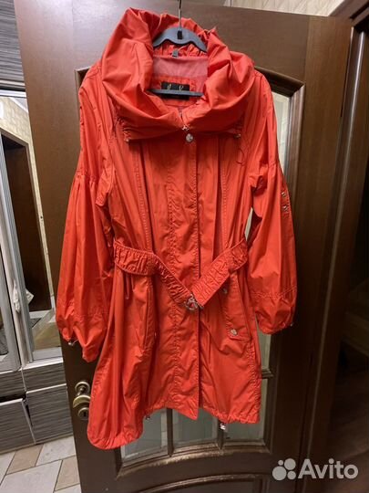 Плащ женский