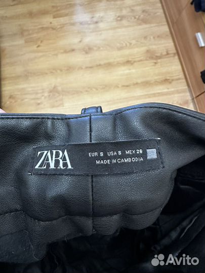 Кожаные брюки zara