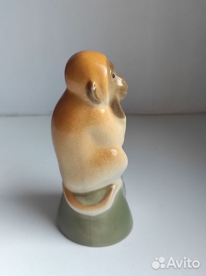 Статуэтка Обезьянка, фарфор, лфз, СССР