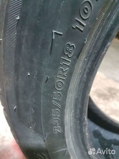 Maxtrek Trek M900 Ice 235/50 R18