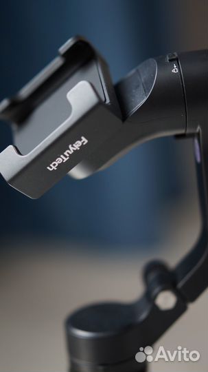 Стабилизатор для смартфона Feiyu vlog Pocket 2