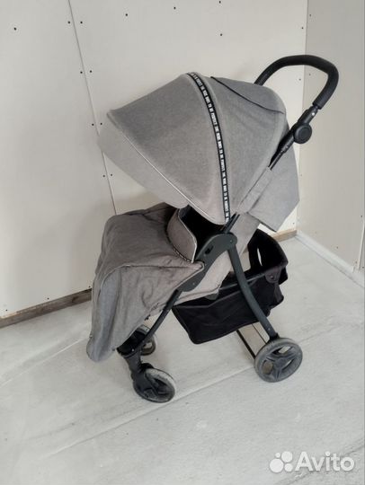Прогулочная коляска бу
