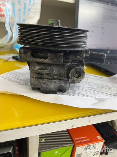 Насос гидроусилителя Honda accord 7 2.2