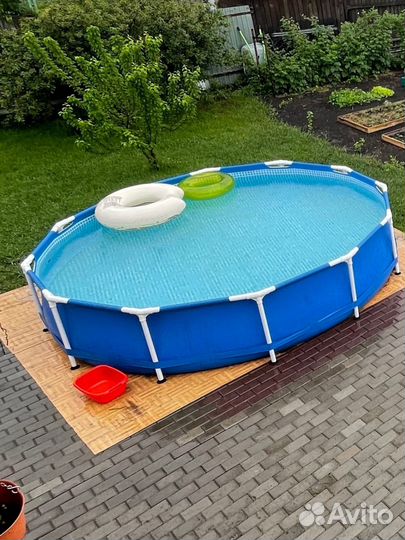 Каркасный бассейн intex
