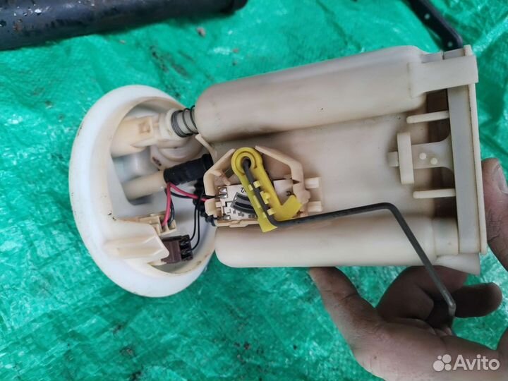 Бензонасос Рено Симбол 2003г