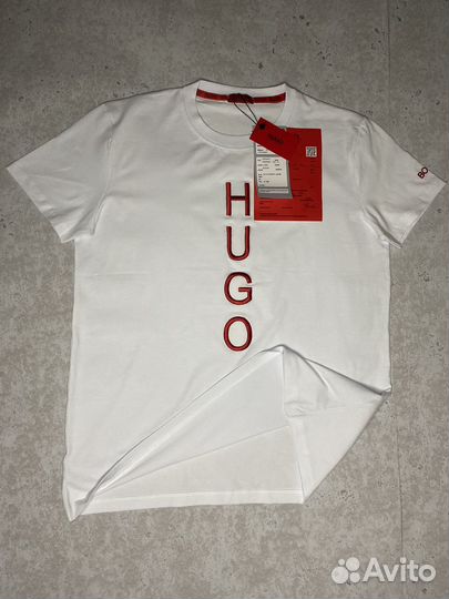 Футболка hugo boss белая