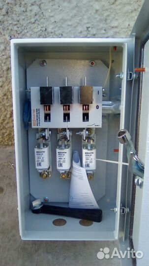 Рубильник Ярп-100А IP54