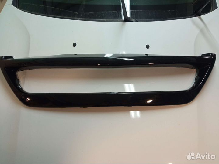 Накладка на передний бампер KIA rio