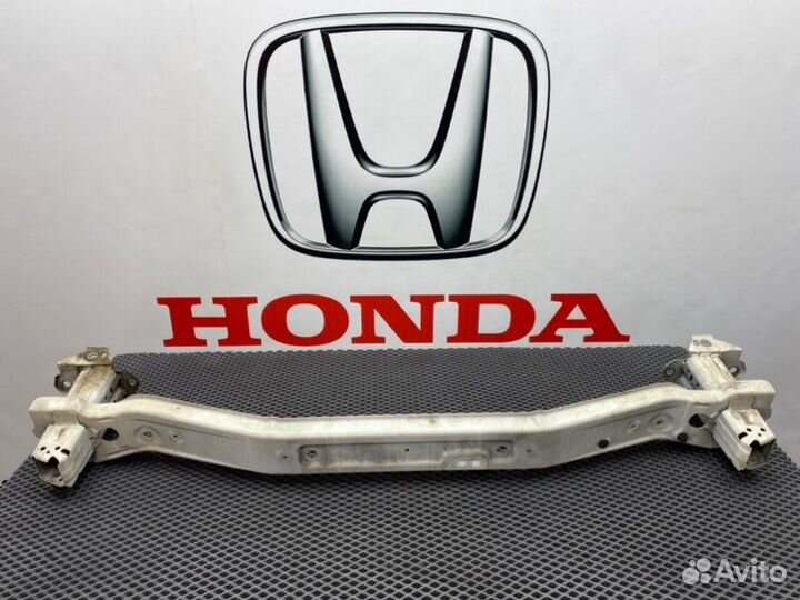 Усилитель бампера передний Honda Cr-V3 RE