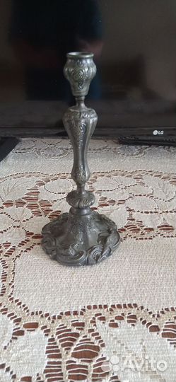 Подсвечник чеканка