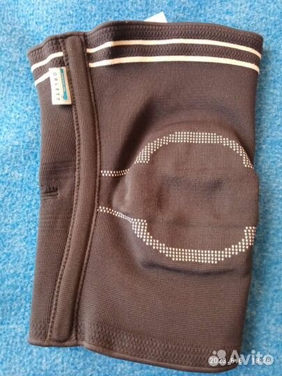 Наколенник с ребром жескости пр во Германии