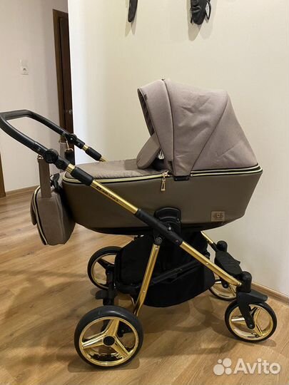 Коляска Adamex Reggio 3 в 1