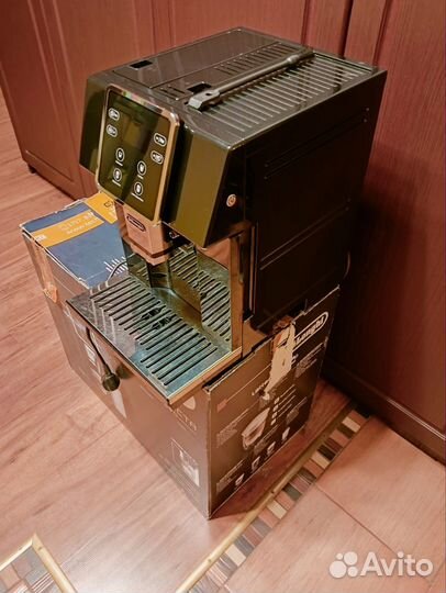 Кофемашина delonghi