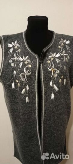 Жилетка из ангоры