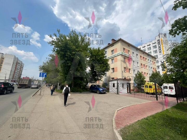 Здание 2402, земельный участок 10 соток