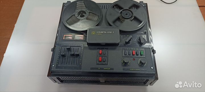 Катушечный магнитофон комета 212-1
