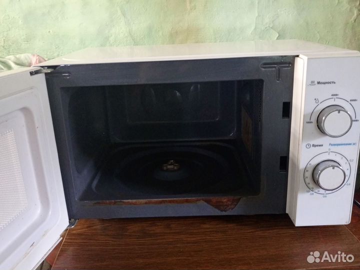 Микроволновая печь Midea