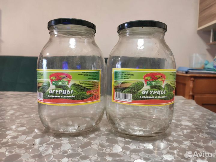 Банка стеклянная