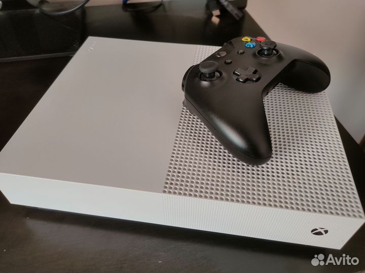 Xbox One s 1tb all digital