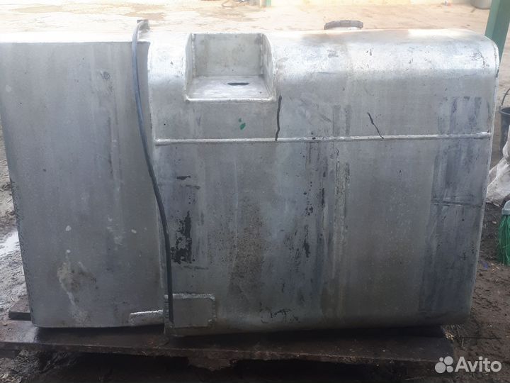 Топливный бак