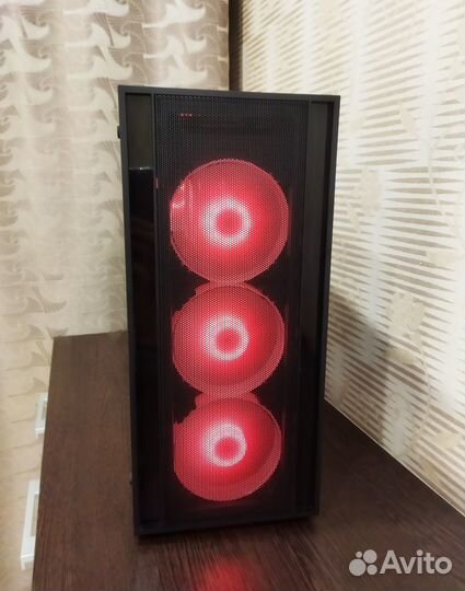 Игровой пк Ryzen 5500/32Gb/5700XT (системный блок)