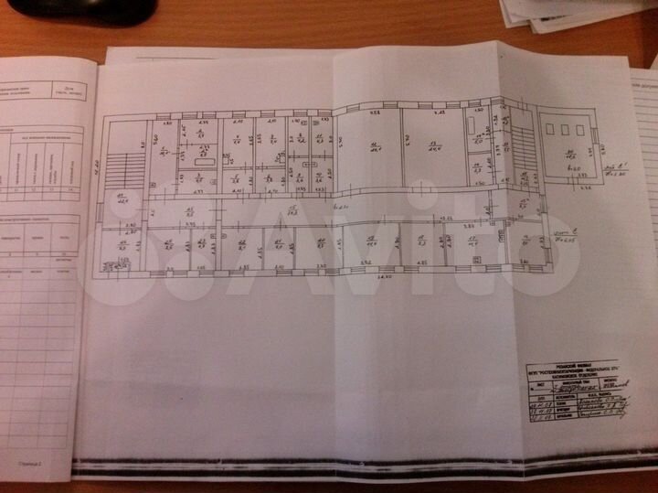 Здание, 631.6 м²