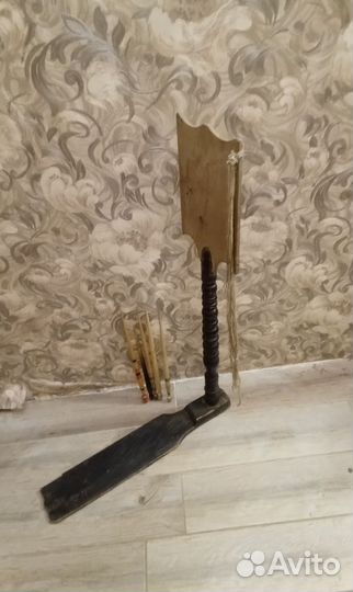 Прялка деревянная старинная с веретеном