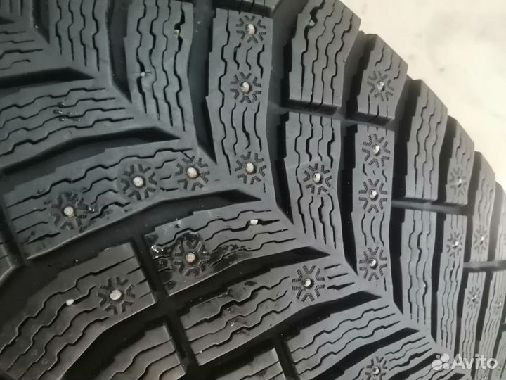 Michelin X-Ice North 4 SUV 225/65 R17