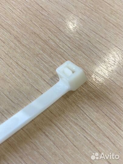 Хомут/жгут нейлоновый для крепления тормозного тр