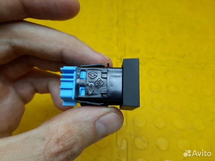 Кнопка отключения стабилизации Renault Duster F4R