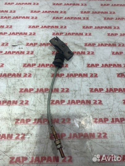 Трос ручника Mitsubishi Challenger K96 6G72 1996