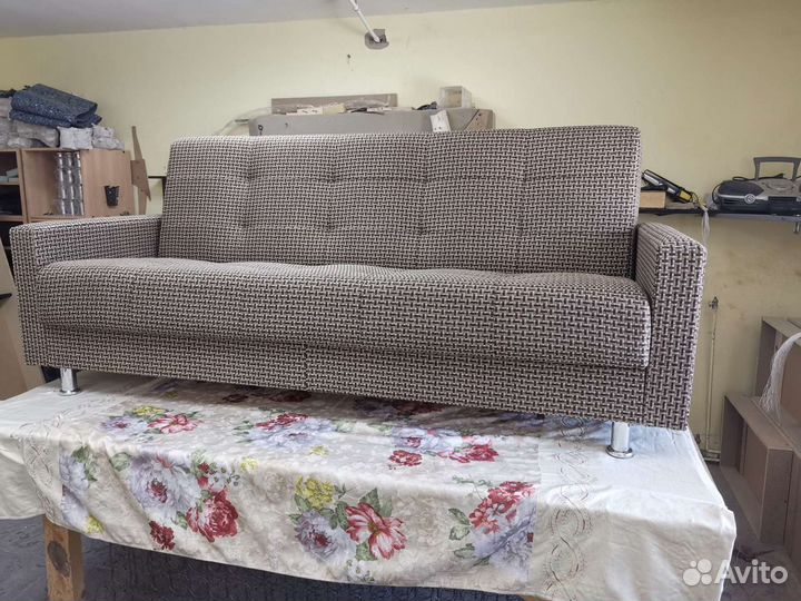 Диван книжка