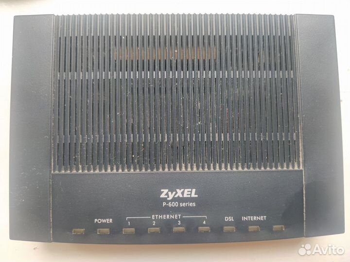Модем Zyxell P-600