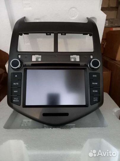 Мультимедийный центр Chevrolet Aveo T300