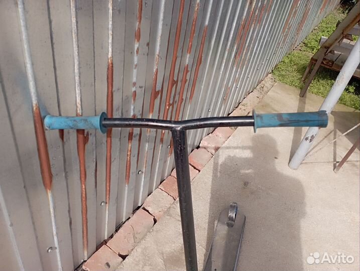 Трюковой самокат