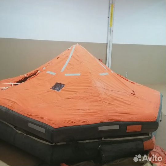 Продам плот спасательный надувной