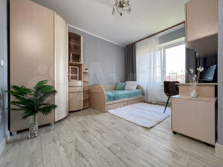 2-к. квартира, 55,8 м², 1/12 эт.