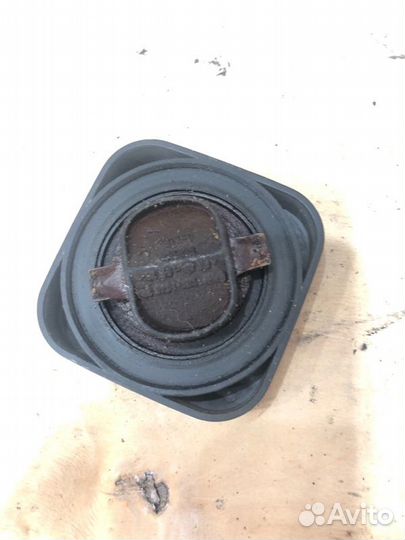 Крышка маслозаливной горловины Bmw 3 E46 M52B28TU