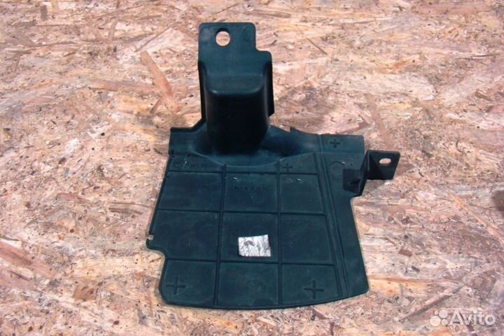 Nissan Qashqai J10 Защита антигравийная левая