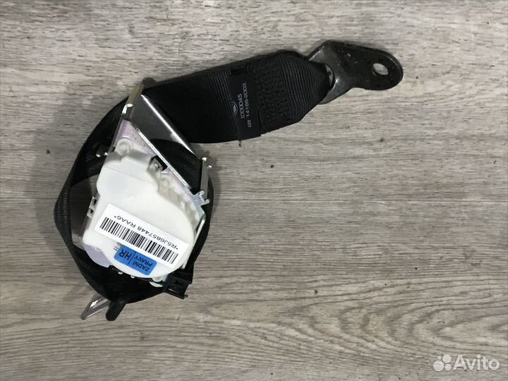 Ремни безопасности Skoda Fabia