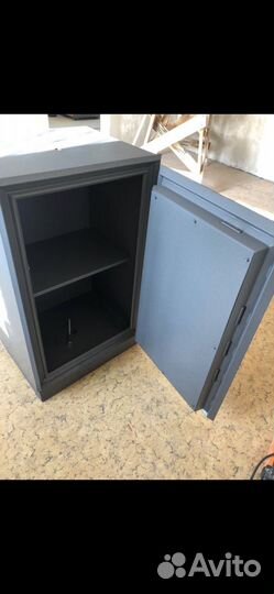 Сейф для денег большой