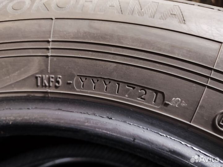 Yokohama BlueEarth RV02 225/65 R17