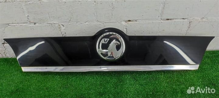 Накладка крышки багажника Opel Meriva B 2013